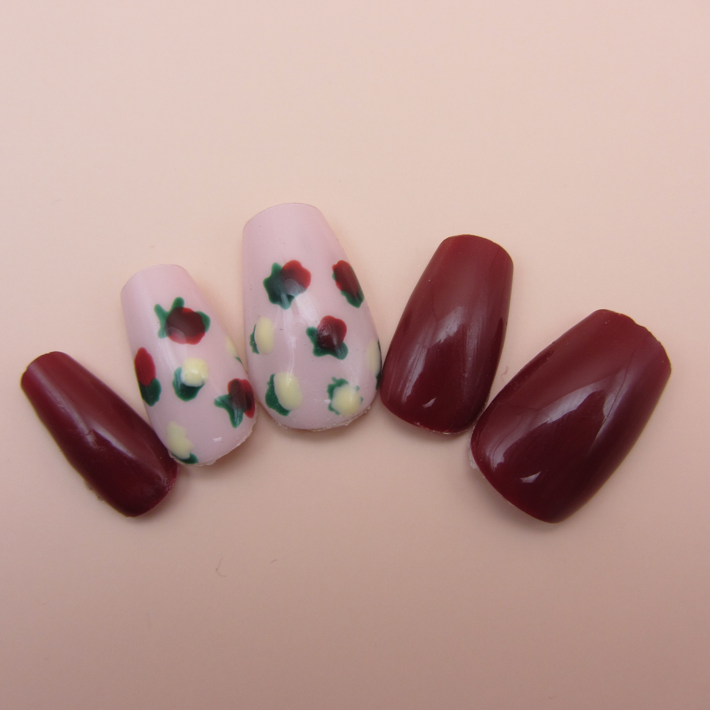 Red And Pink Nails WIth Red And Yellow Roses